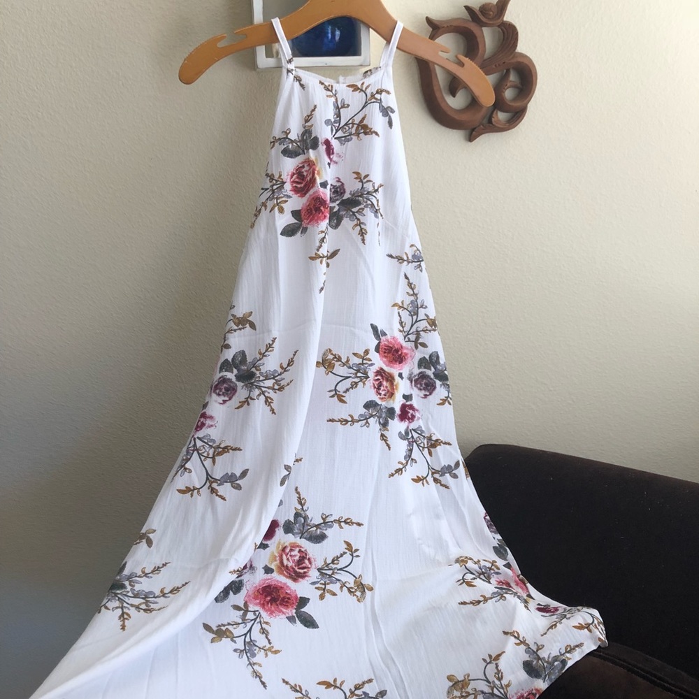 $25 Delicate Floral Dress